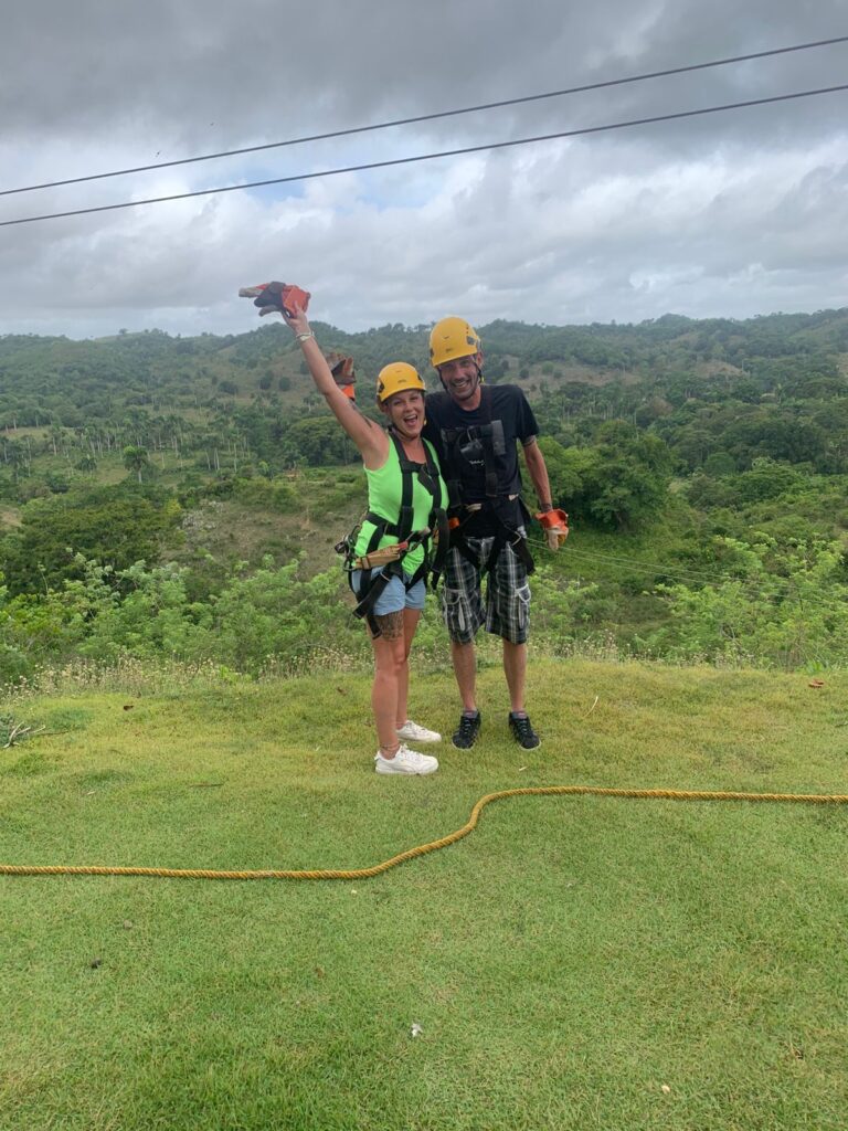 Cascadas de Damajagua y Zipline