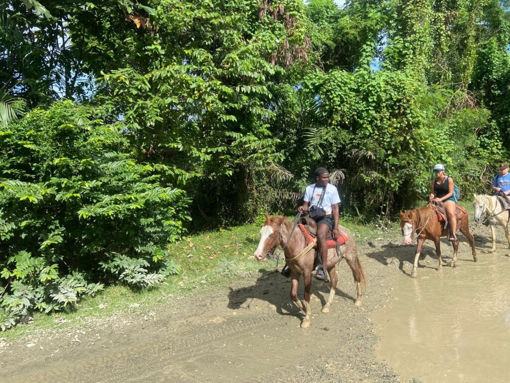 Countryside Horseback Riding Tour Puerto Plata 7