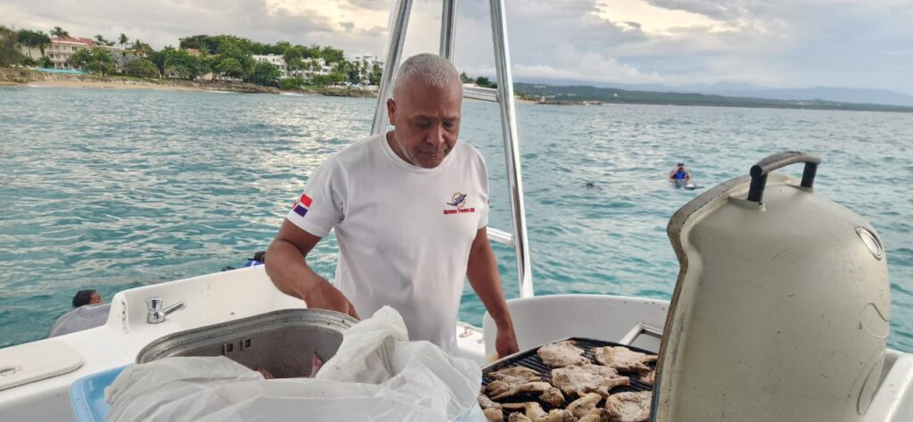 Catamarán y Fiesta en Puerto Plata 3
