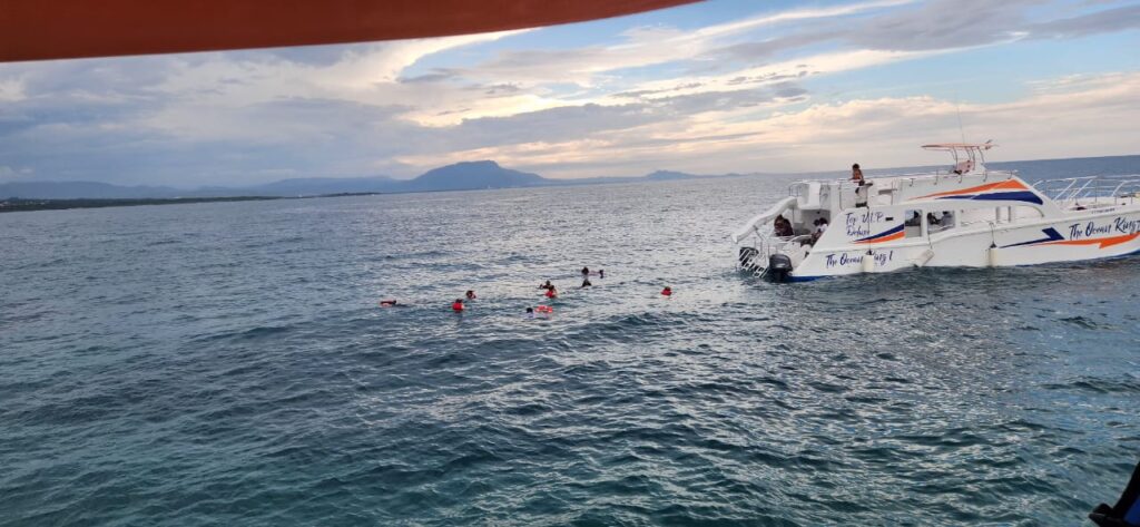 Catamarán y Fiesta en Puerto Plata 9