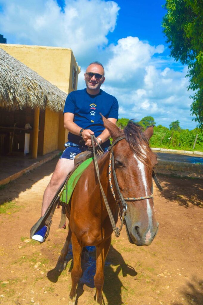 Damajagua y Paseo a Caballo 6