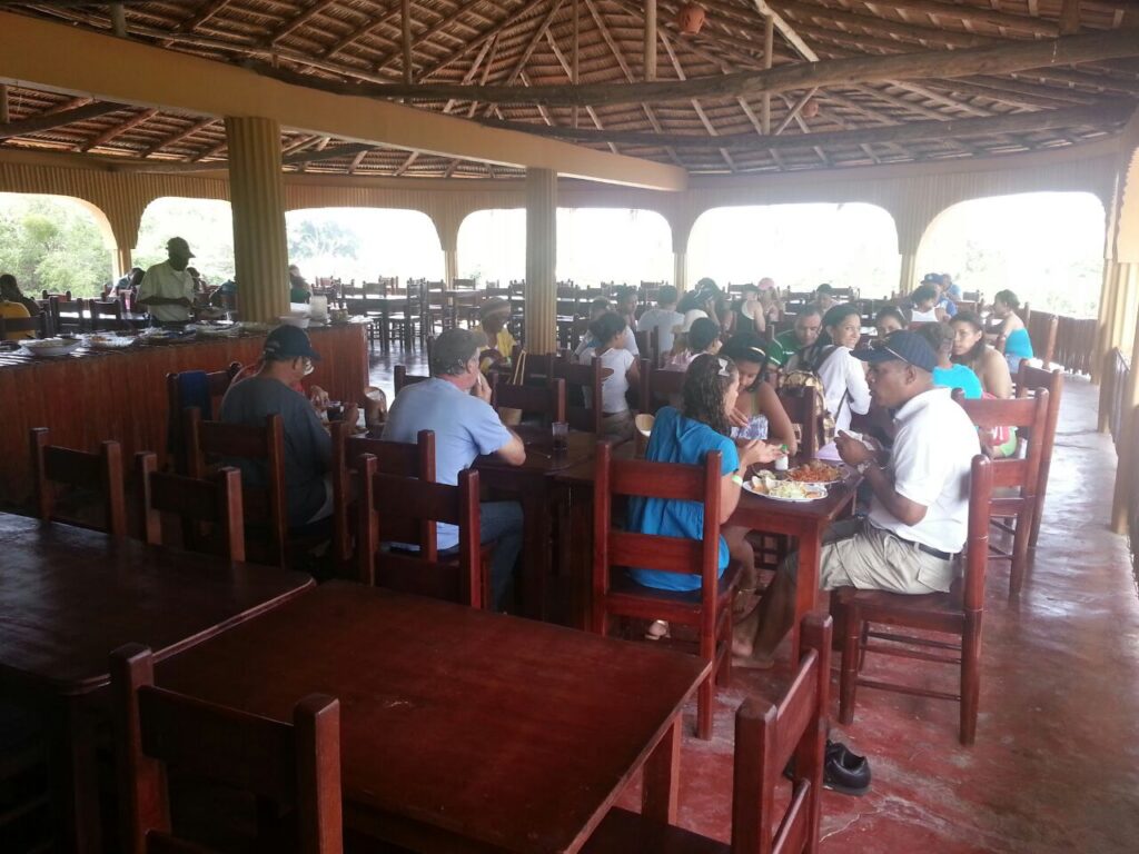 Paradise Island Cayo Arena Speedboat Tour 10