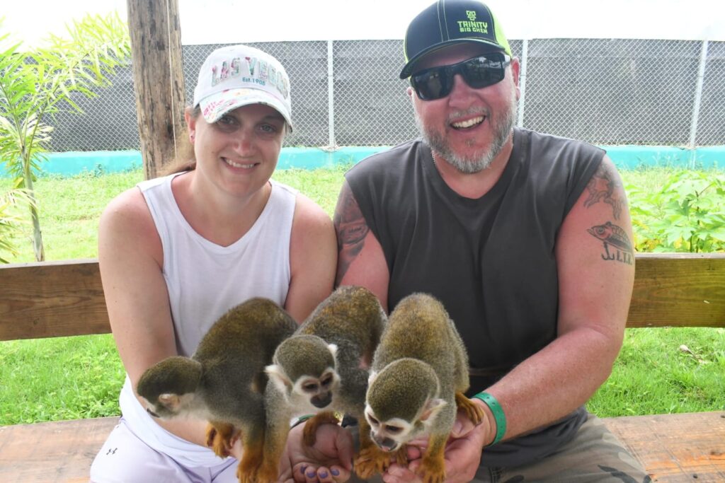 Private Monkeys and Butterfly Watching Tour 5